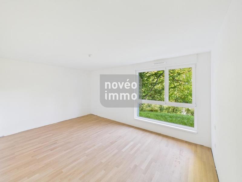 Appartement - 122 m² - 5 pièces