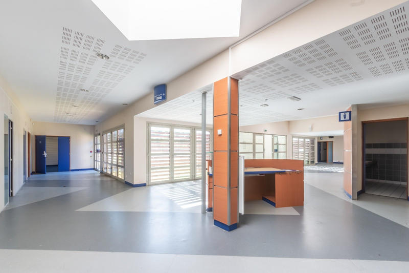 Bureau - 850 m² - 17 pièces