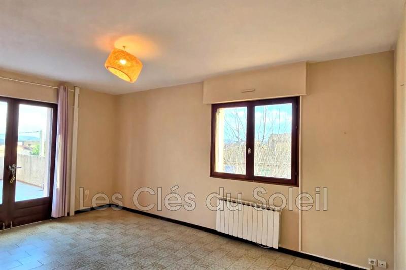 Maison - 235 m² - 2 pièces