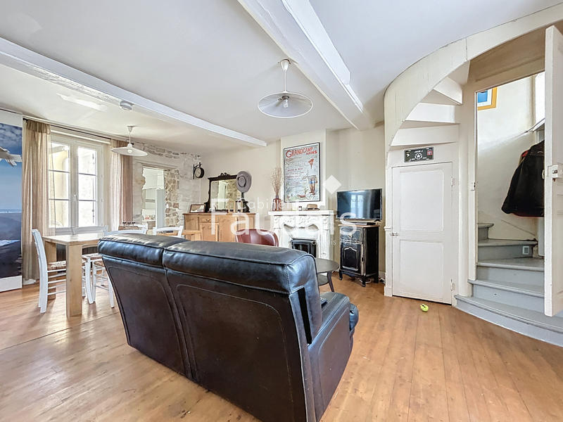 Maison - 77 m² - 4 pièces