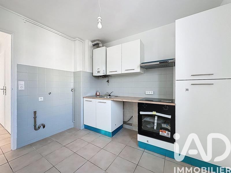 Appartement - 64 m² - 4 pièces