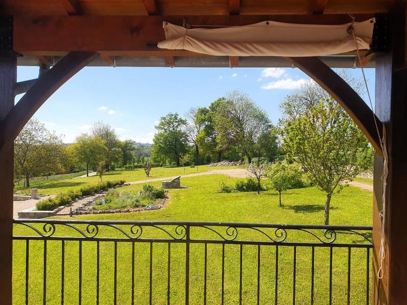 Corps de ferme - 251 m² - 8 pièces