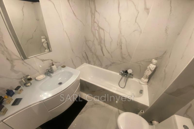 Appartement - 80 m² - 3 pièces