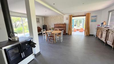 Maison - 165 m² - 5 pièces