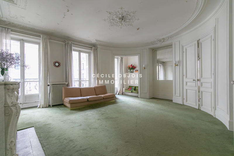 Appartement - 178 m² - 6 pièces