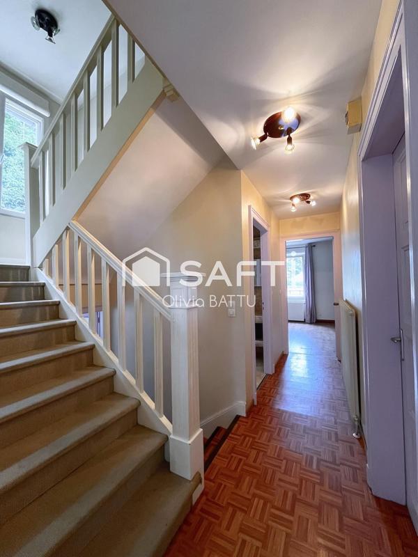 Maison - 142 m² - 6 pièces