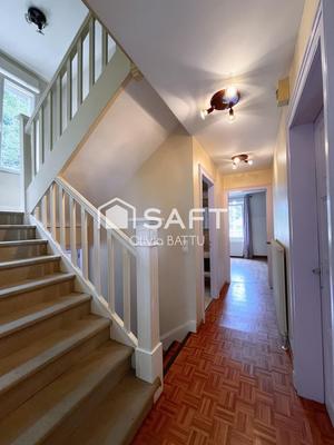 Maison - 142 m² - 6 pièces