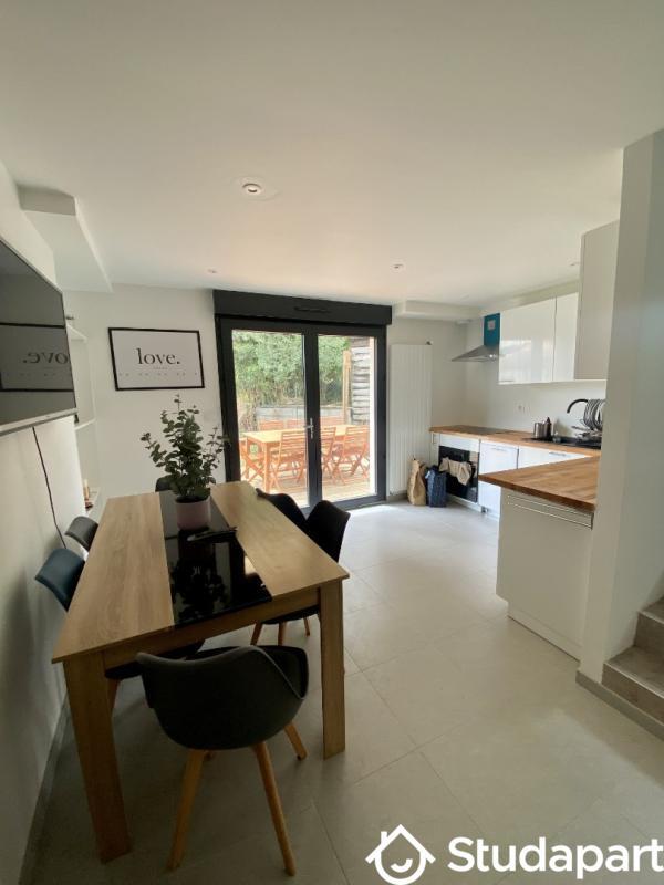 Chambre - 15 m² - 1 pièce