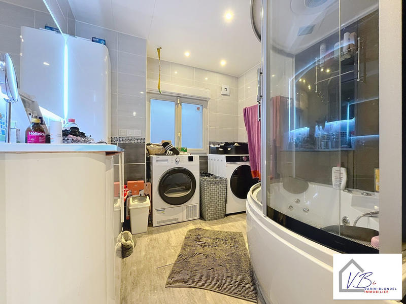 Maison - 82 m² - 5 pièces