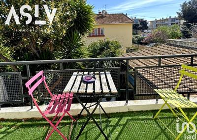 Appartement - 82 m² - 4 pièces