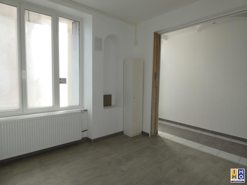 Appartement - 99 m² - 3 pièces
