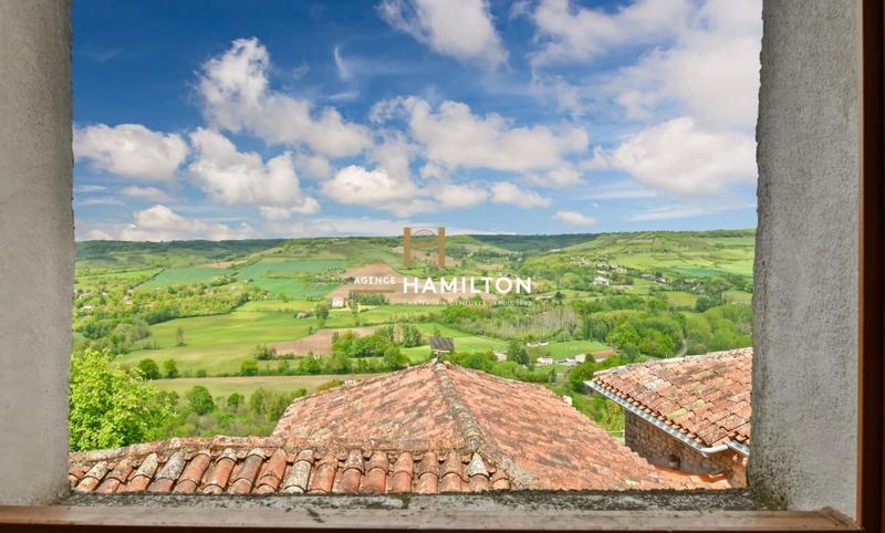 Maison de village - 114 m² - 4 pièces