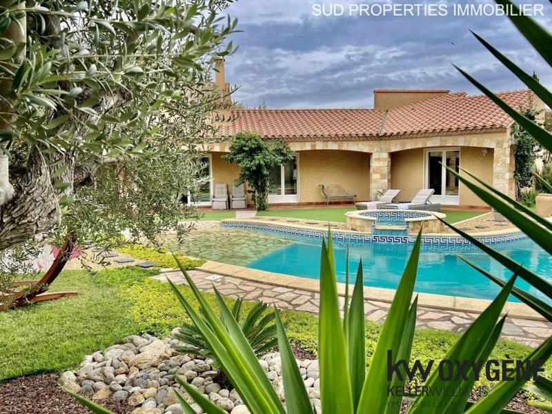 Villa - 297 m² - 7 pièces