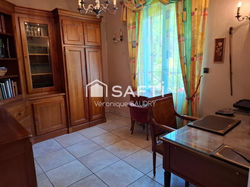 Maison - 160 m² - 6 pièces