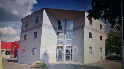 Bureau - 73 m² - 4 pièces