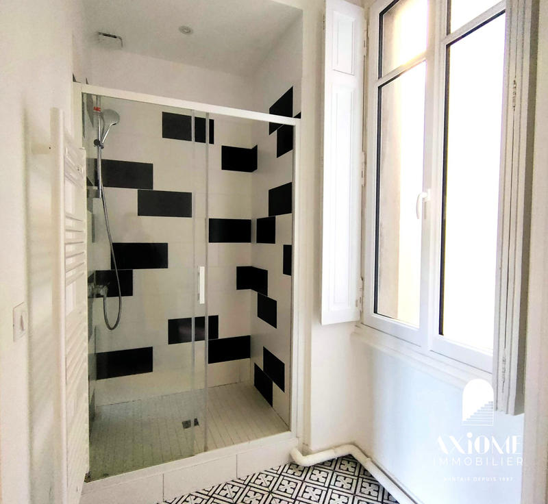 Appartement - 140 m² - 5 pièces