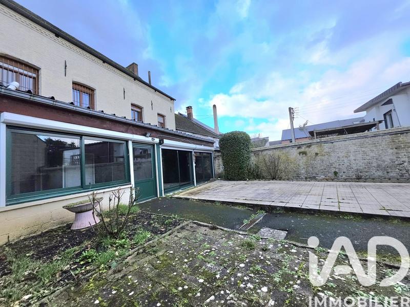 Maison de ville - 240 m² - 8 pièces