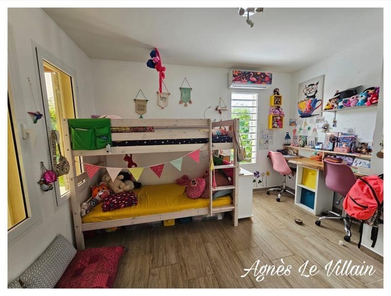 Maison - 87 m² - 5 pièces