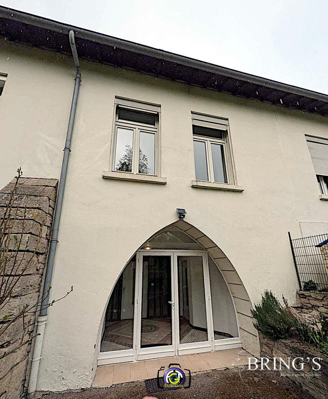 Appartement - 105 m² - 4 pièces