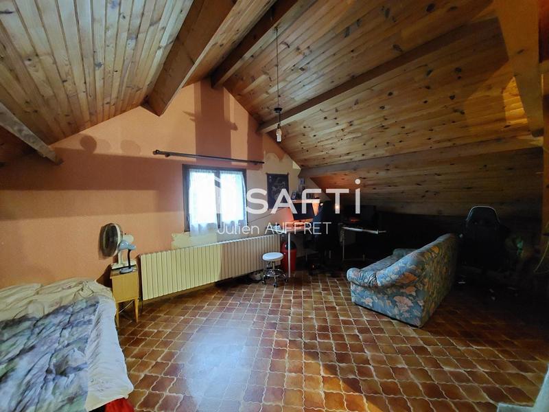 Maison - 169 m² - 6 pièces