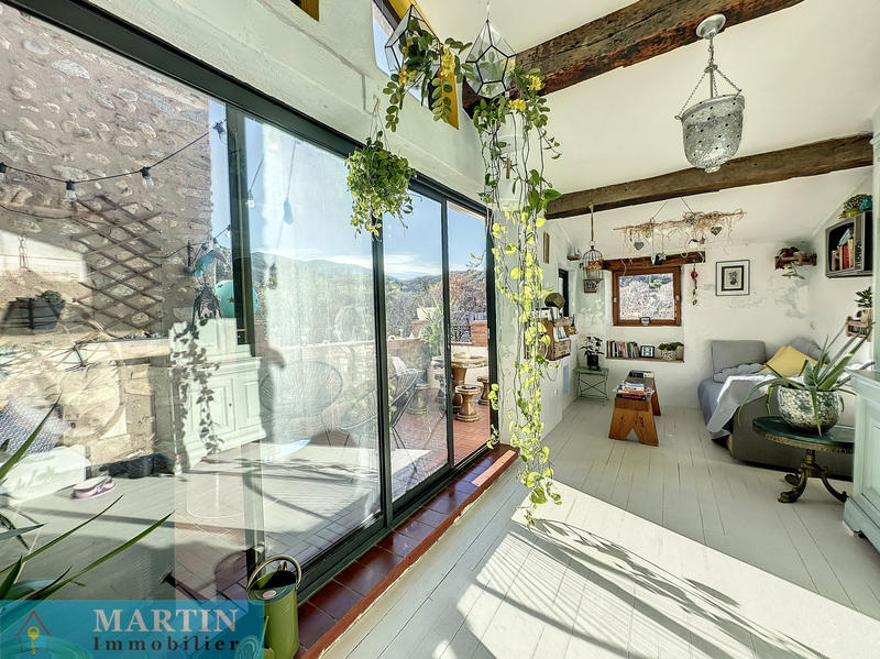 Maison de village - 234 m² - 10 pièces