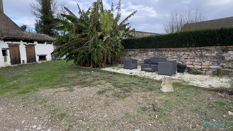 Maison traditionnelle - 176 m² - 6 pièces