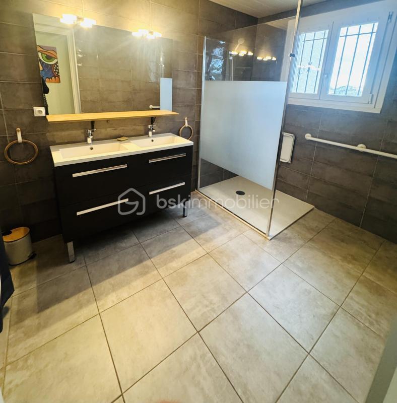 Maison traditionnelle - 125 m² - 5 pièces