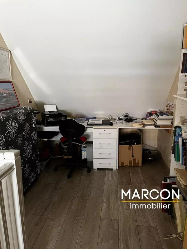 Maison - 144 m² - 7 pièces