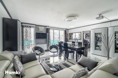 Appartement - 100 m² - 4 pièces