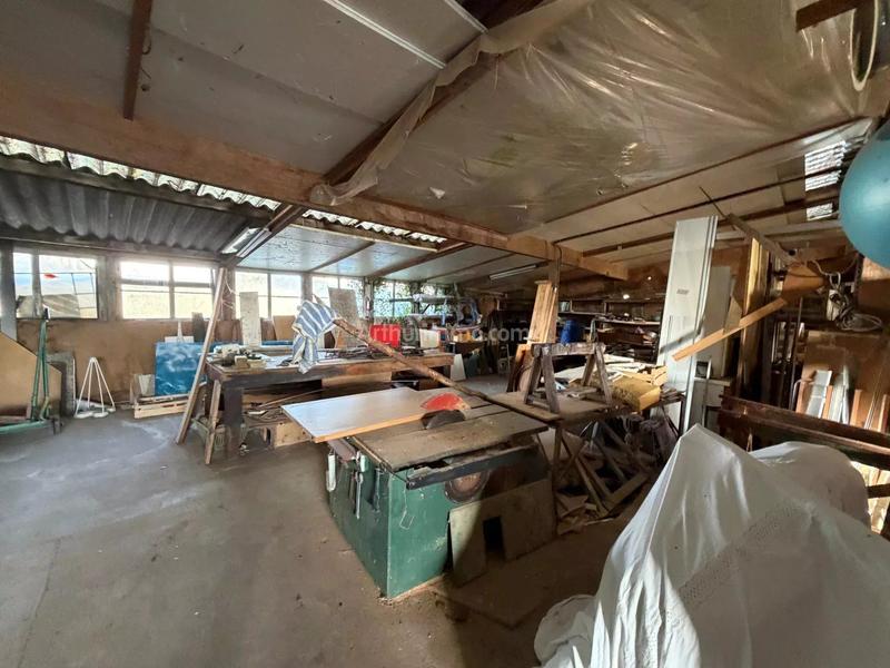 Bureau - 240 m² - 3 pièces