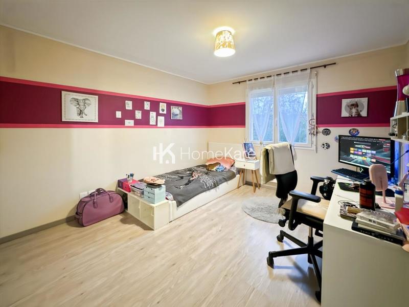 Maison - 100 m² - 4 pièces