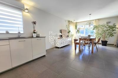 Duplex - 98 m² - 4 pièces