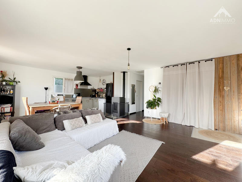 Maison - 110 m² - 5 pièces