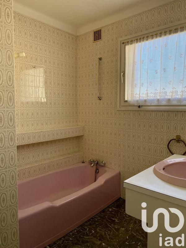 Maison - 198 m² - 7 pièces