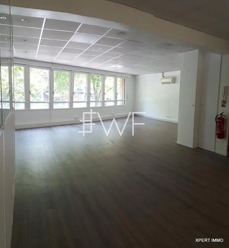 Bureau - 125 m² - 5 pièces