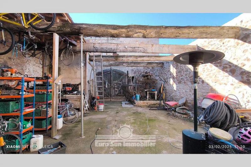 Remise - 240 m² - 6 pièces