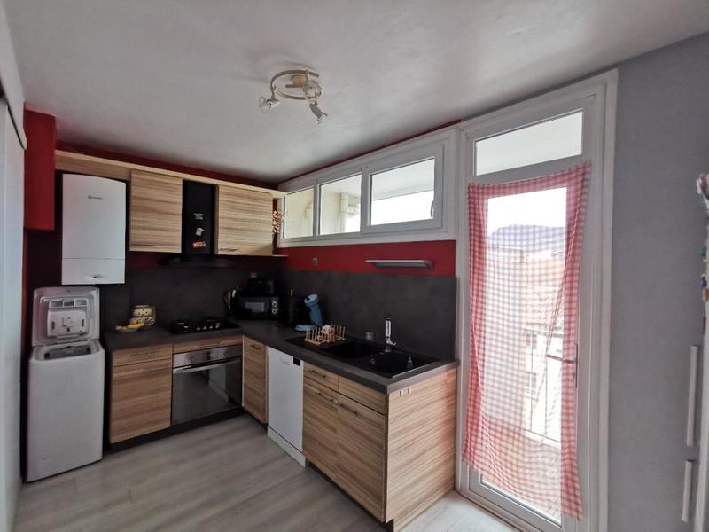 Appartement - 81 m² - 4 pièces