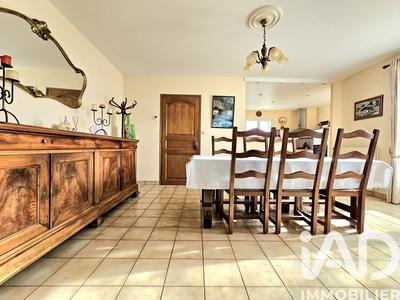 Maison - 88 m² - 6 pièces