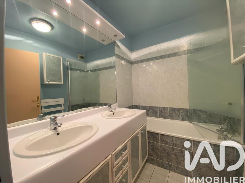 Appartement - 103 m² - 5 pièces