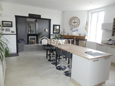 Maison - 104 m² - 5 pièces