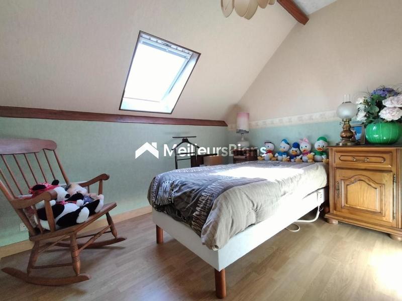 Maison - 121 m² - 6 pièces