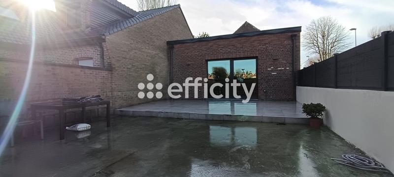 Maison - 180 m² - 4 pièces