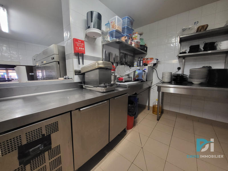 Fonds de commerce - Magasins - 140 m²