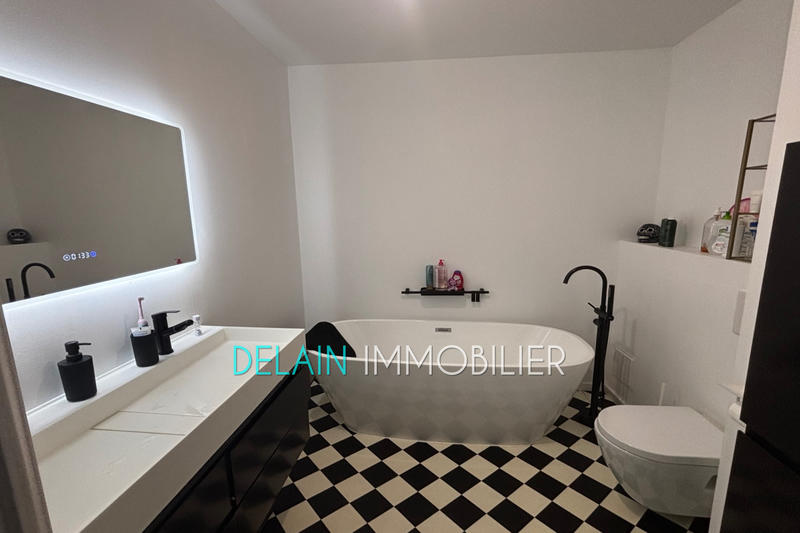 Appartement - 109 m² - 4 pièces