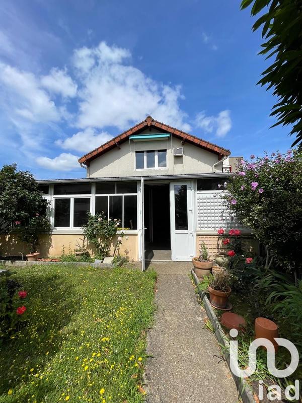 Maison - 80 m² - 5 pièces