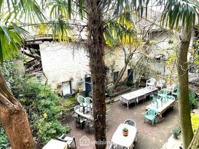 Maison de ville - 150 m² - 8 pièces