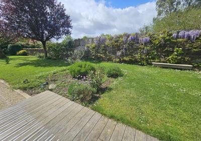 Local commercial - 270 m² - 6 pièces