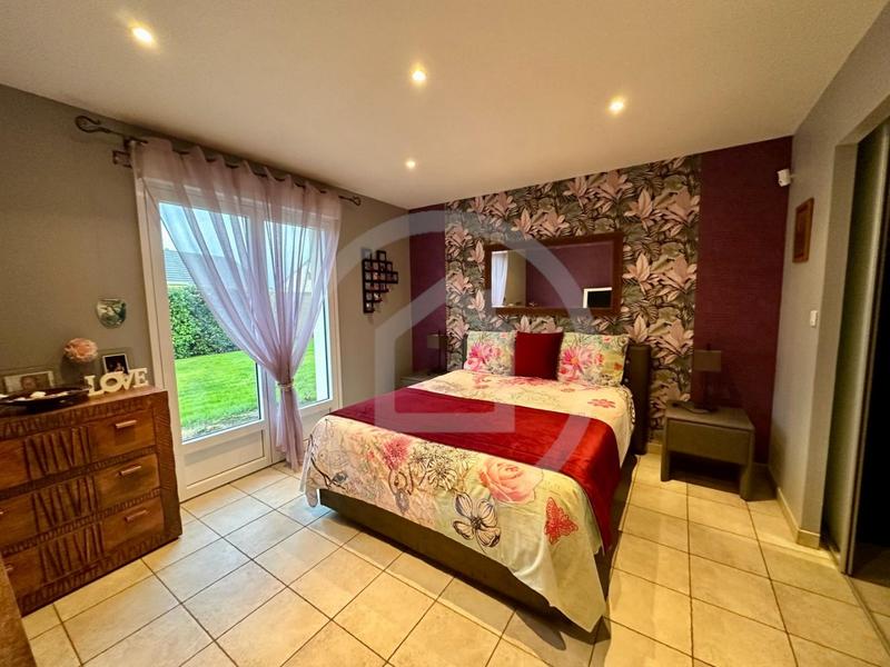 Maison - 196 m² - 7 pièces