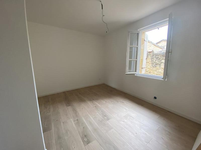 Maison en pierre - 68 m² - 3 pièces