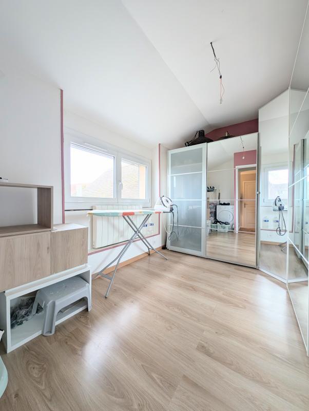 Maison - 147 m² - 6 pièces